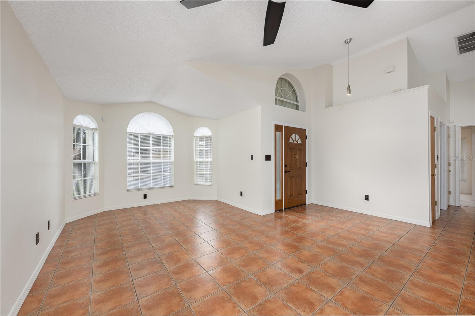 RIVERSIDE AT TWIN RIVERS UN 1 - Residential