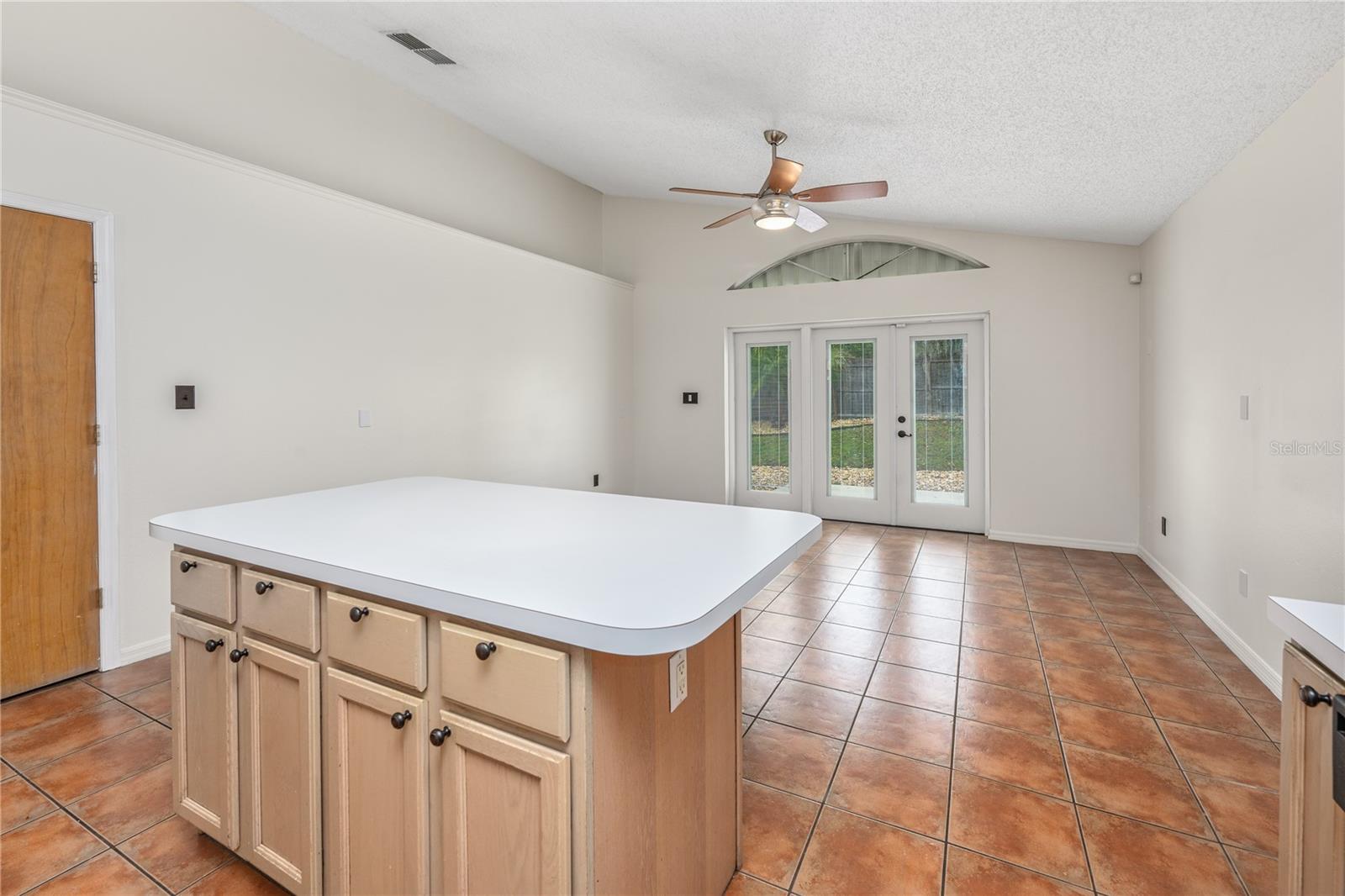 RIVERSIDE AT TWIN RIVERS UN 1 - Residential