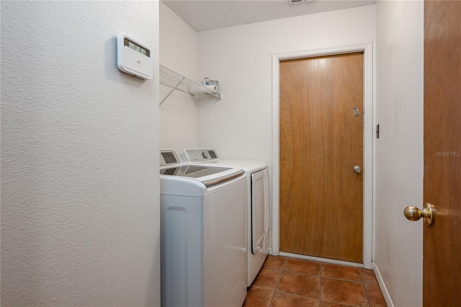 RIVERSIDE AT TWIN RIVERS UN 1 - Residential