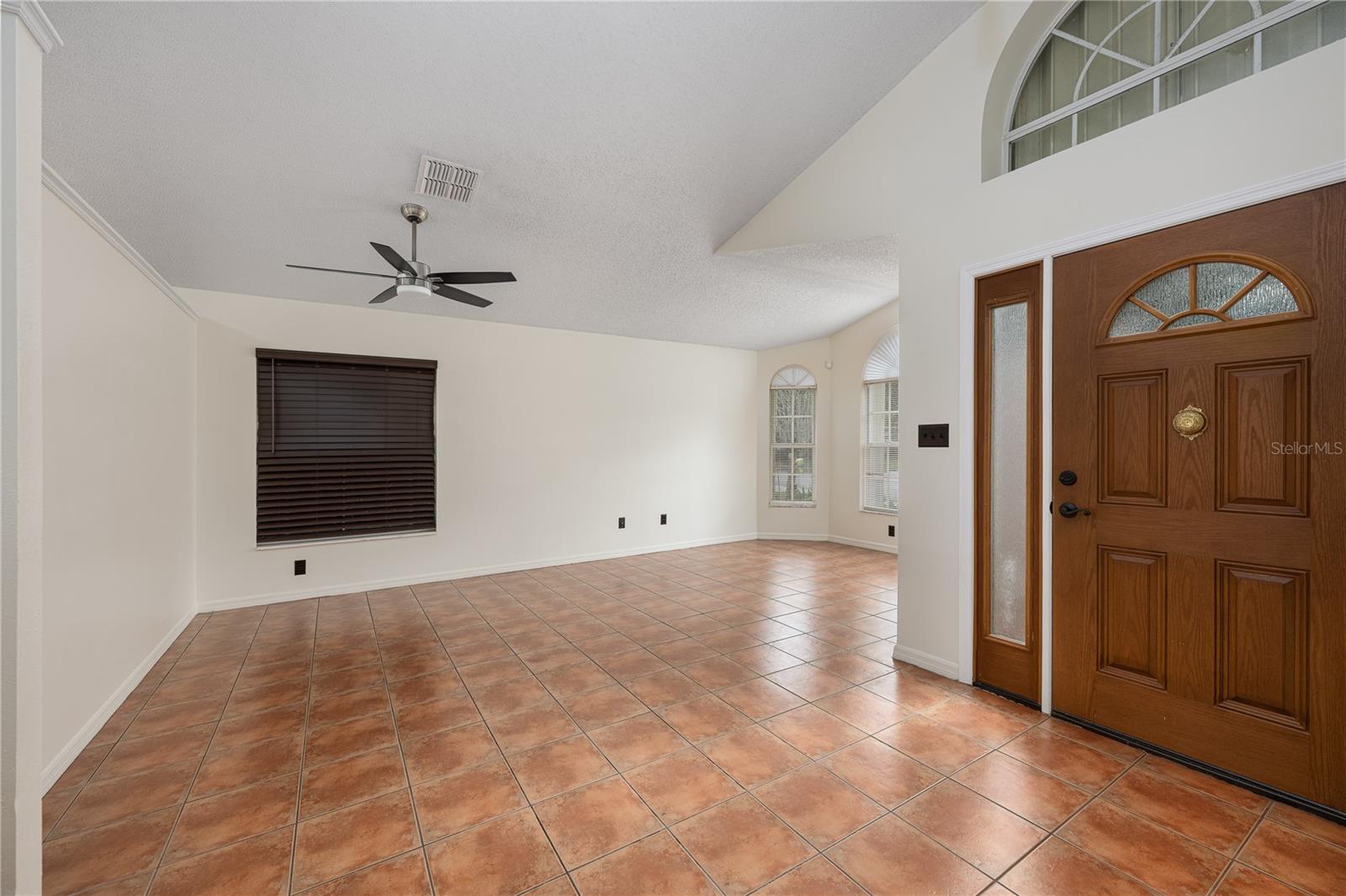 RIVERSIDE AT TWIN RIVERS UN 1 - Residential