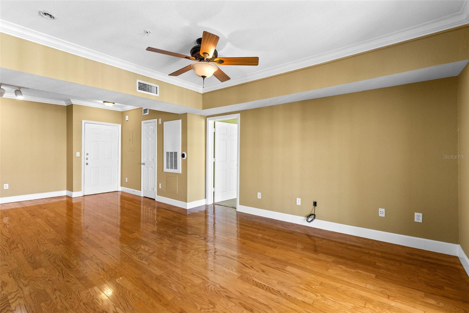 GRANDE DOWNTOWN ORLANDO - Residential