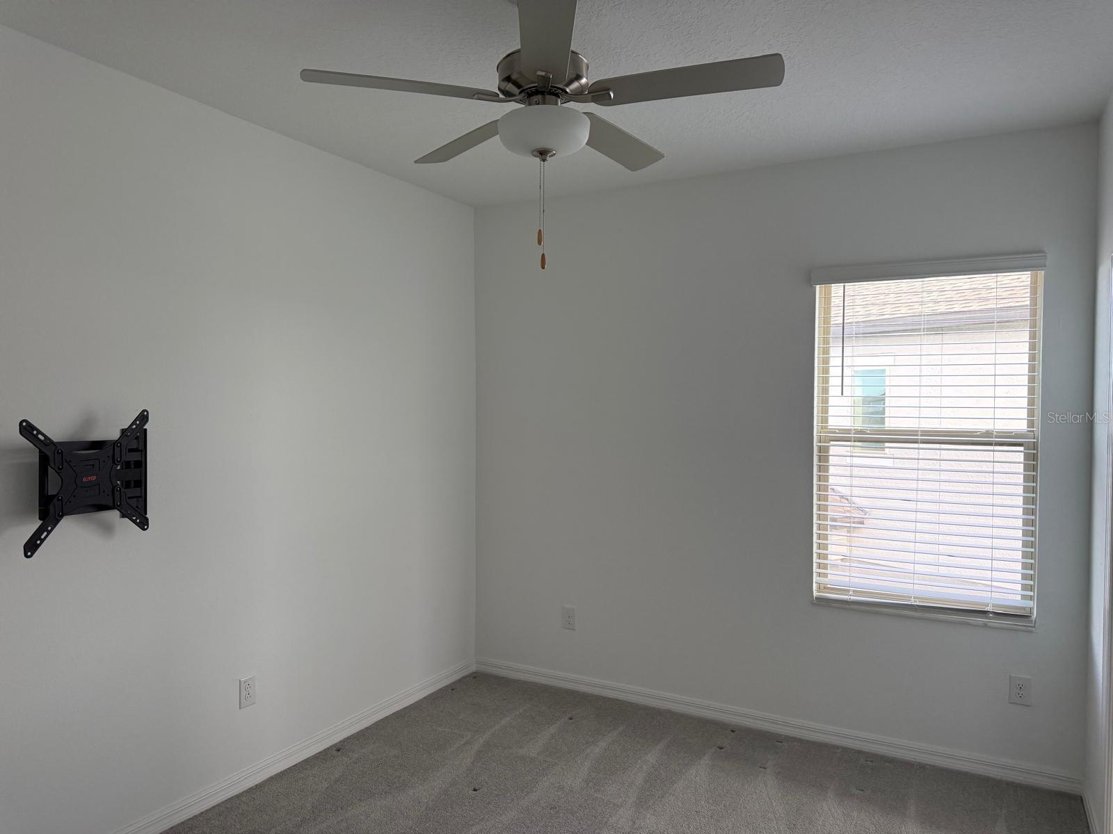 EPPERSON RANCH NORTH TOWN HOMES - Residential Lease