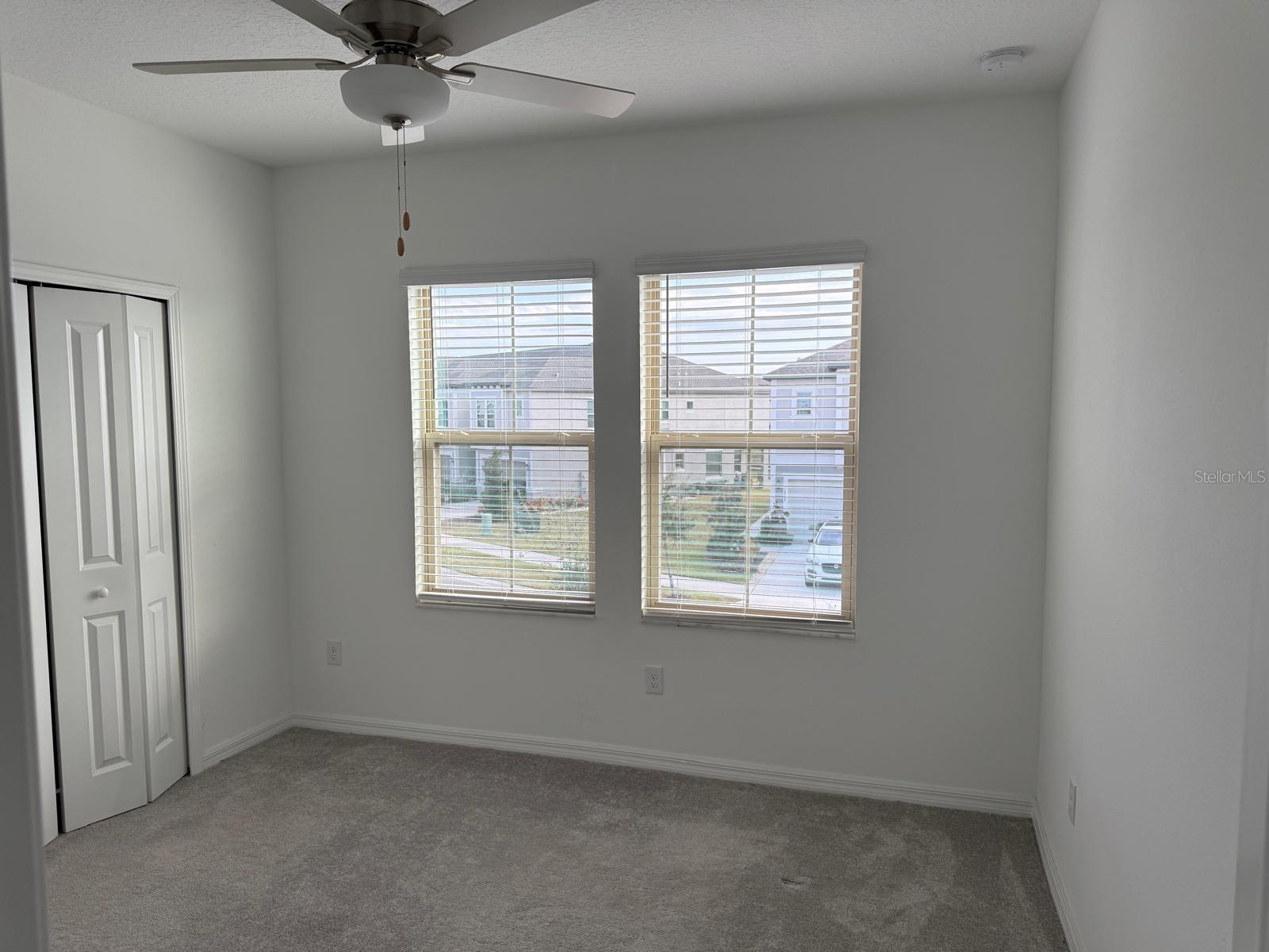 EPPERSON RANCH NORTH TOWN HOMES - Residential Lease