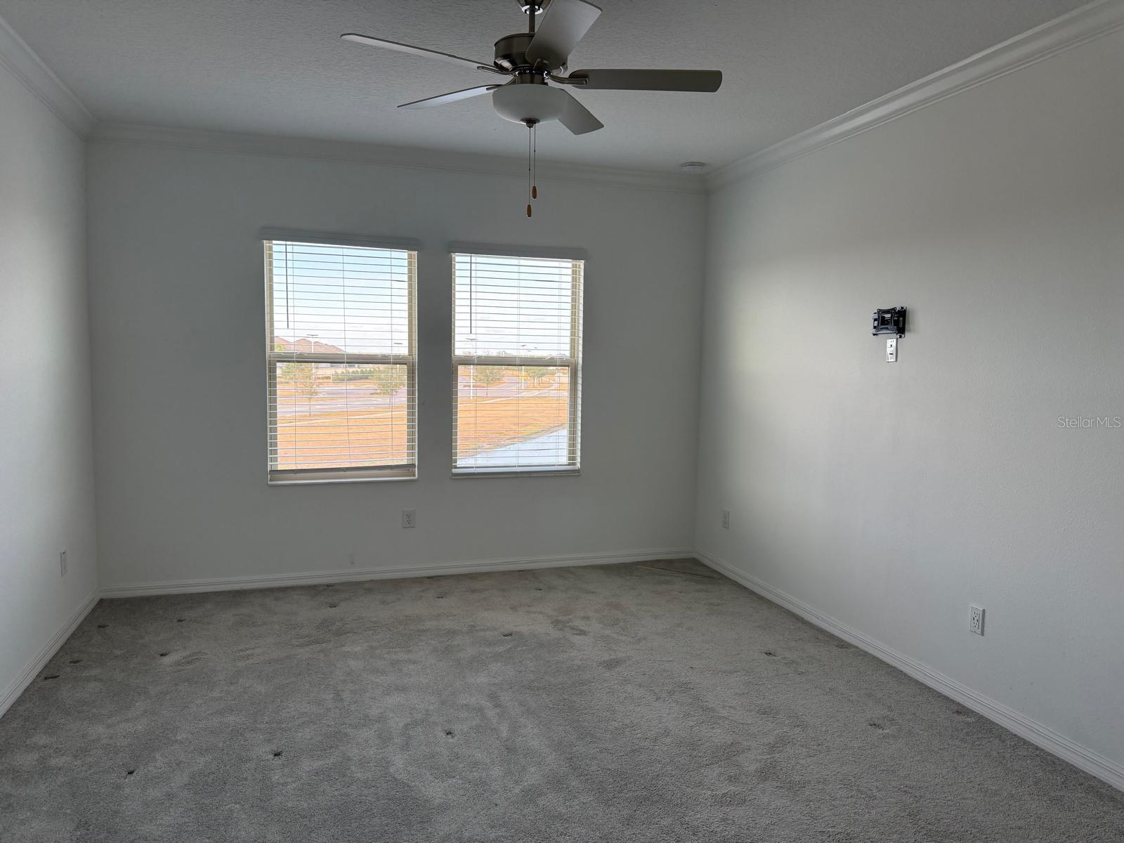 EPPERSON RANCH NORTH TOWN HOMES - Residential Lease