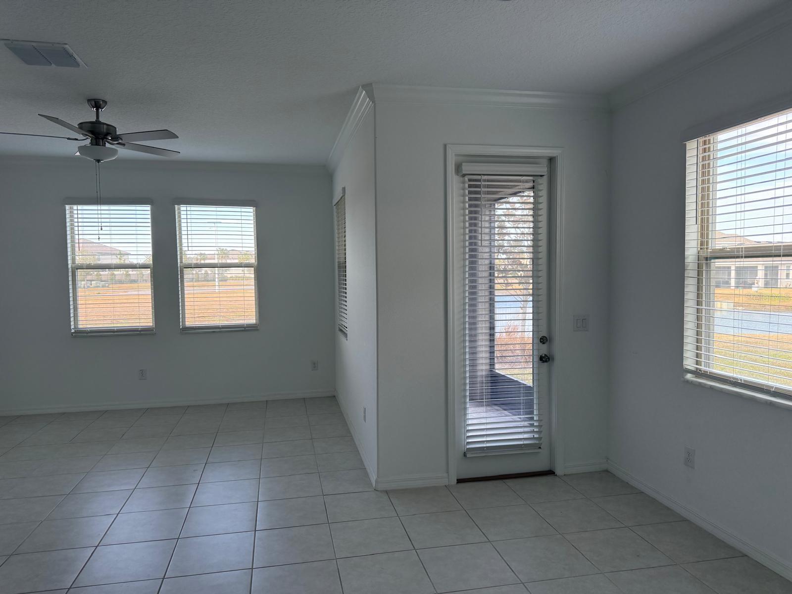 EPPERSON RANCH NORTH TOWN HOMES - Residential Lease