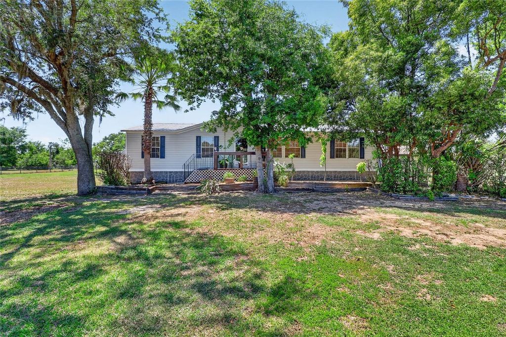 Photo of 227 Cracker Lane, Wauchula, FL 33873 (MLS # L4960850)