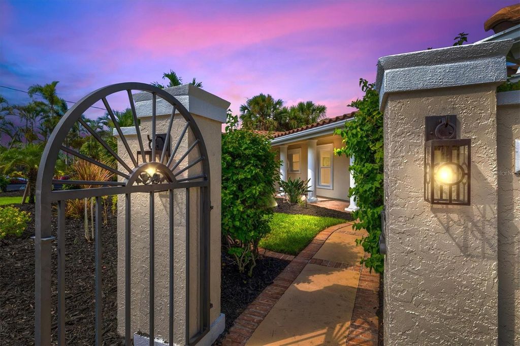 Photo of 5012 Higel Avenue, Sarasota, FL 34242 (MLS # A4658844)