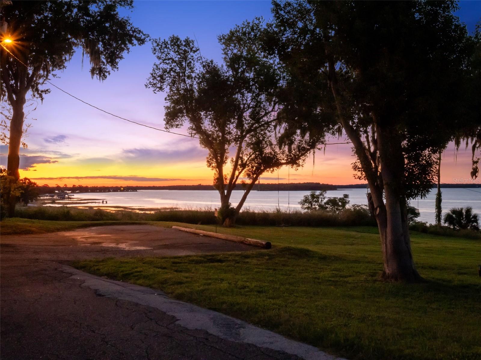 SUNSET HARBOR HILL - Residential