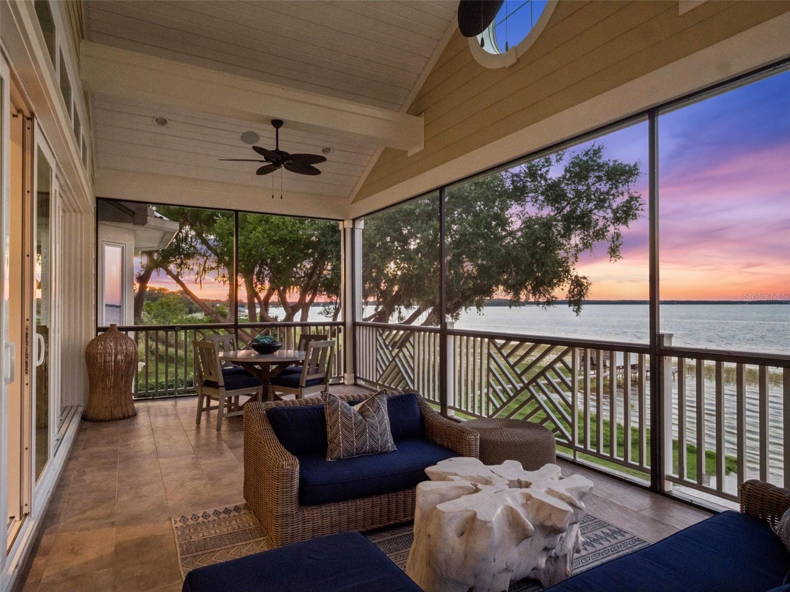 SUNSET HARBOR HILL - Residential