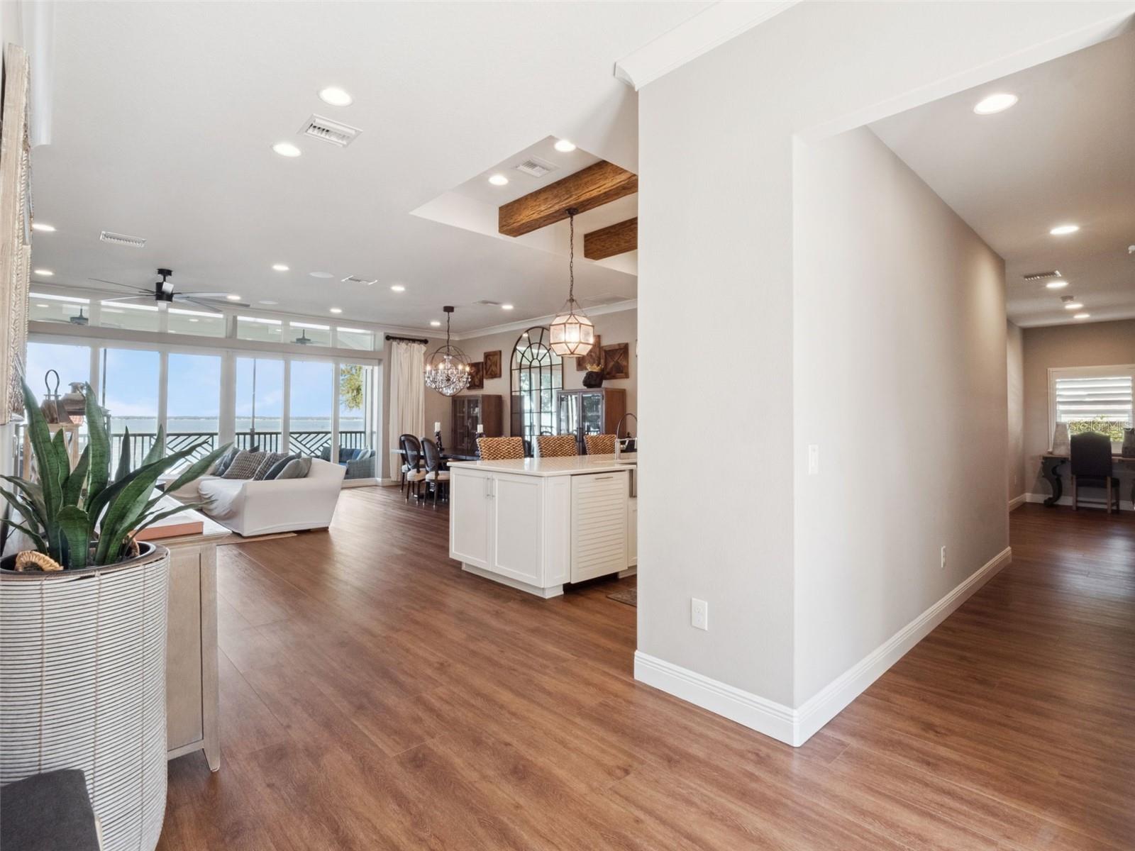 SUNSET HARBOR HILL - Residential