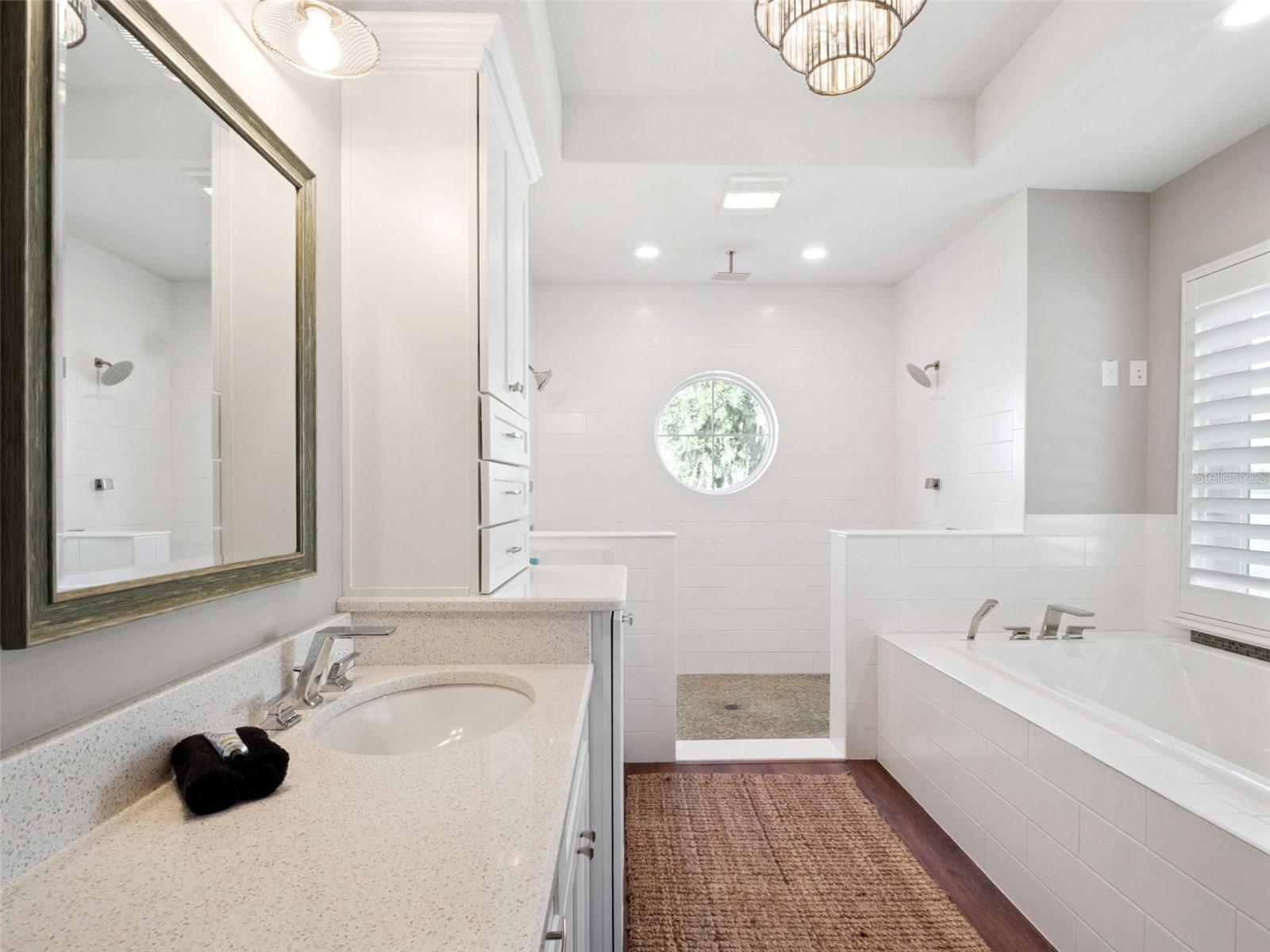 SUNSET HARBOR HILL - Residential