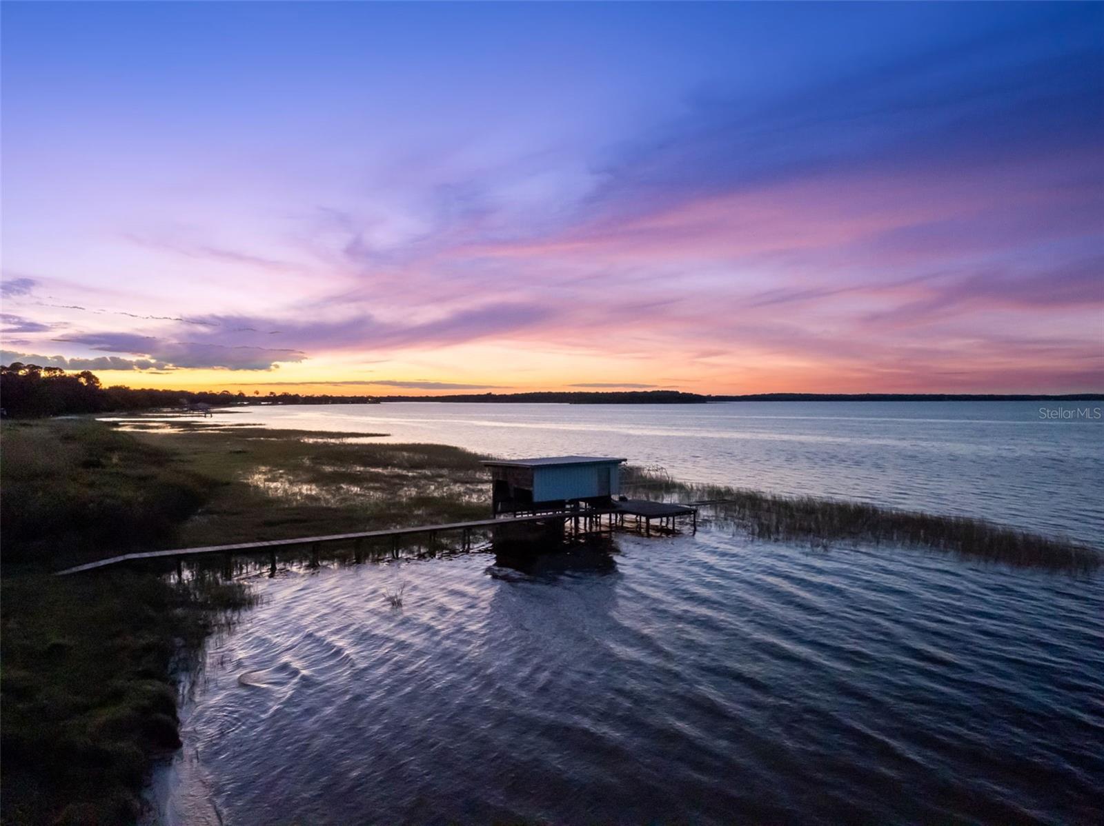 SUNSET HARBOR HILL - Residential