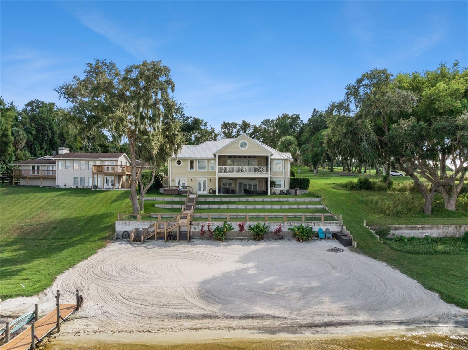 SUNSET HARBOR HILL - Residential