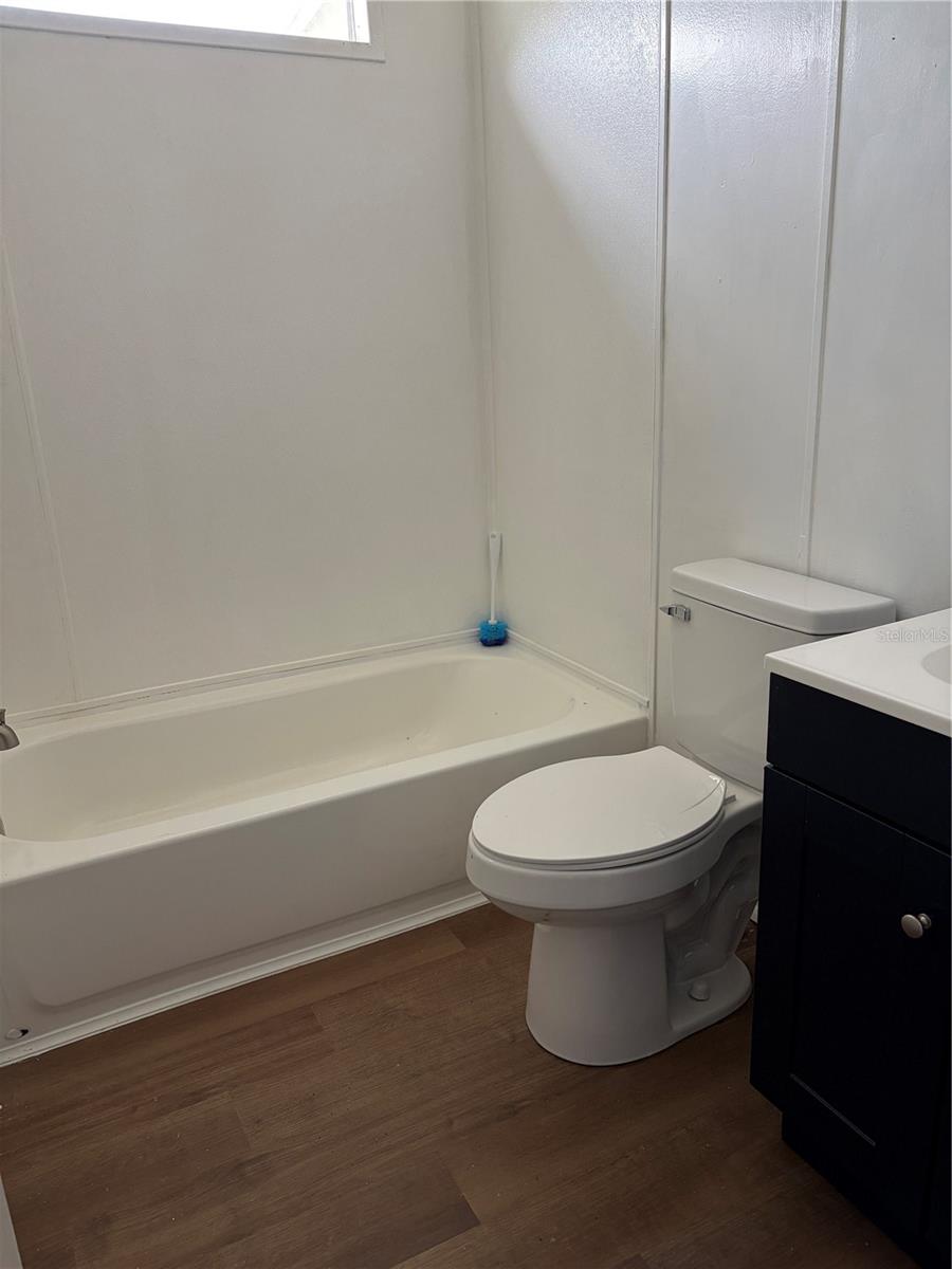 MONTVERDE HILLS - Residential Lease