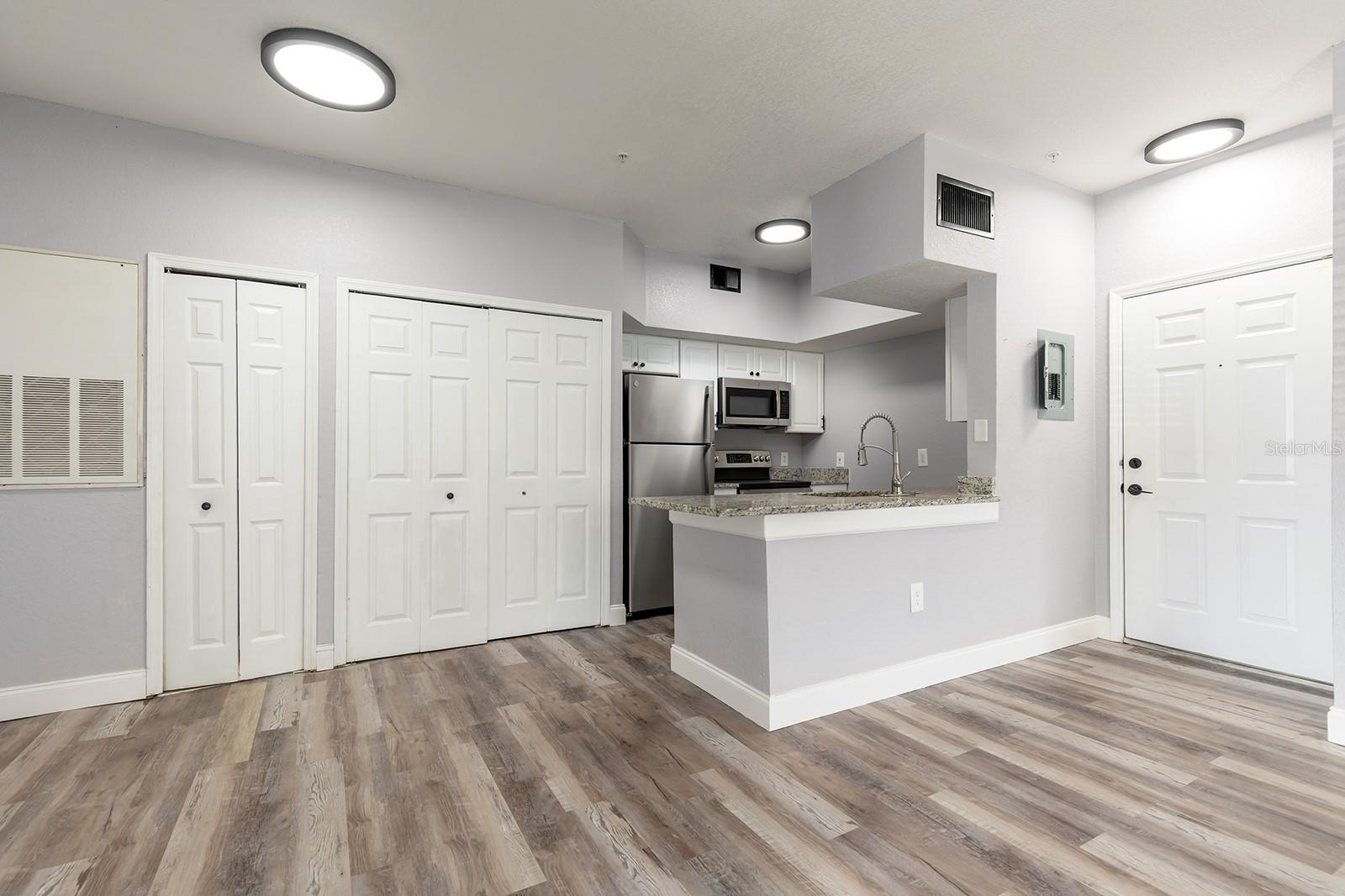 PLANTATION PARK PRIVATE RESIDENCE - Residential