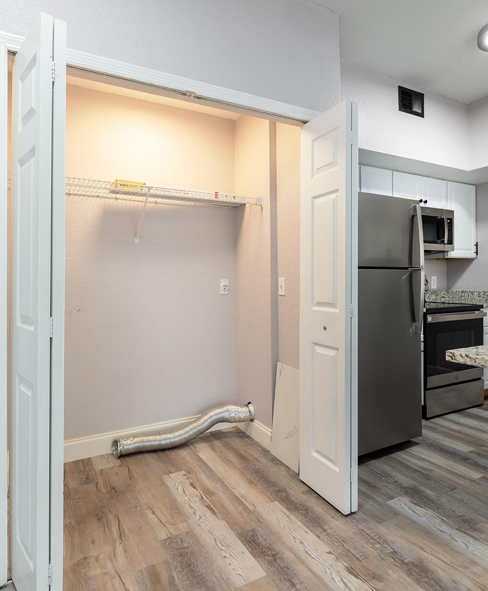 PLANTATION PARK PRIVATE RESIDENCE - Residential