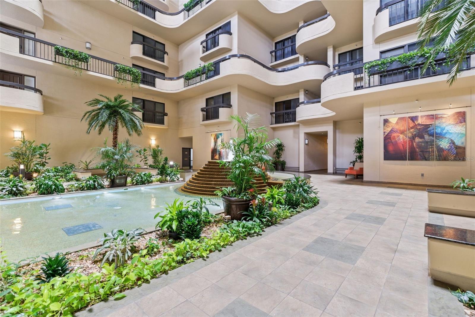 2413 BAYSHORE BOULEVARD 1004