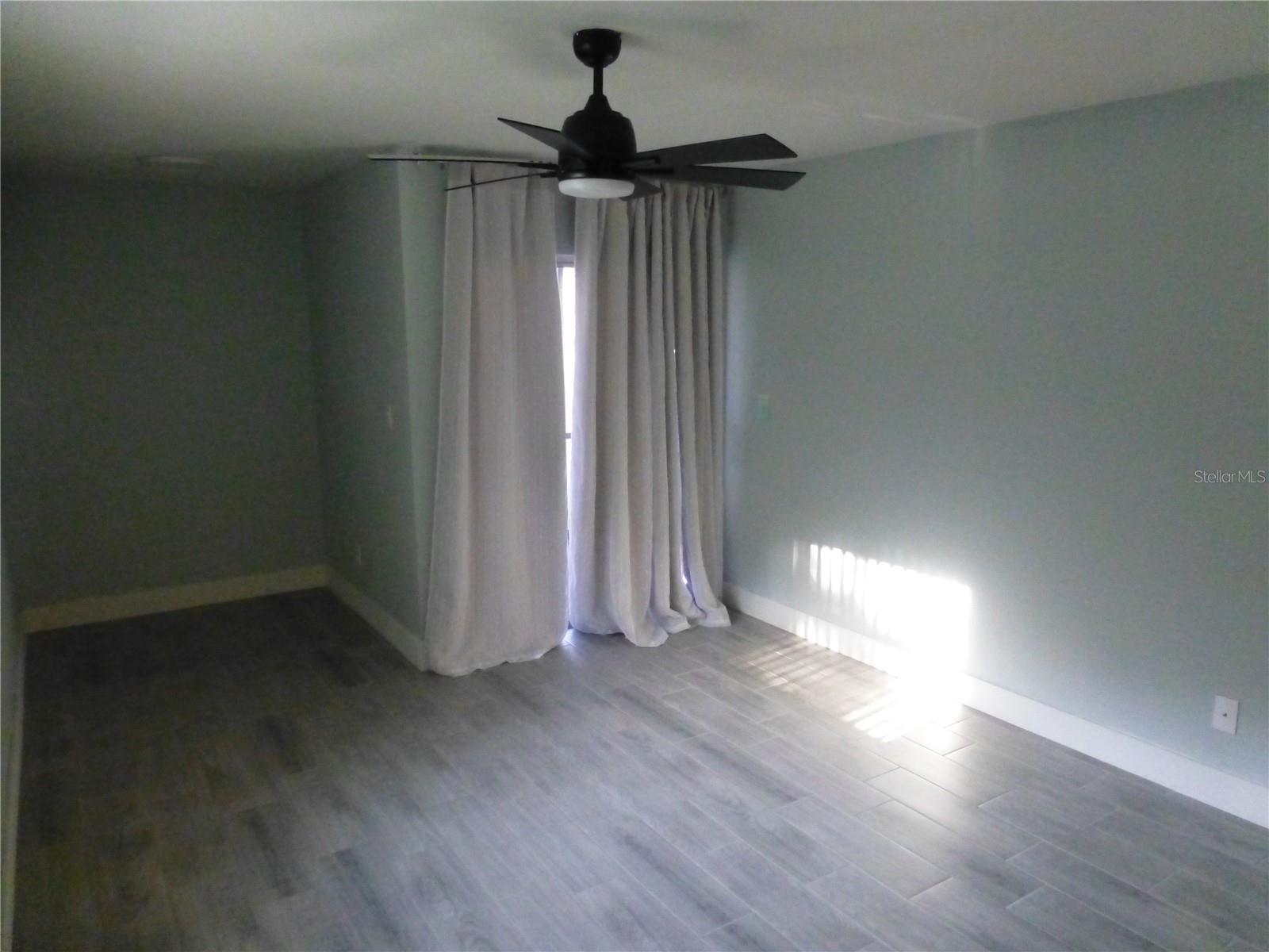 EAST LAKE WOODLANDS CLUSTER HOMES - Residential Lease
