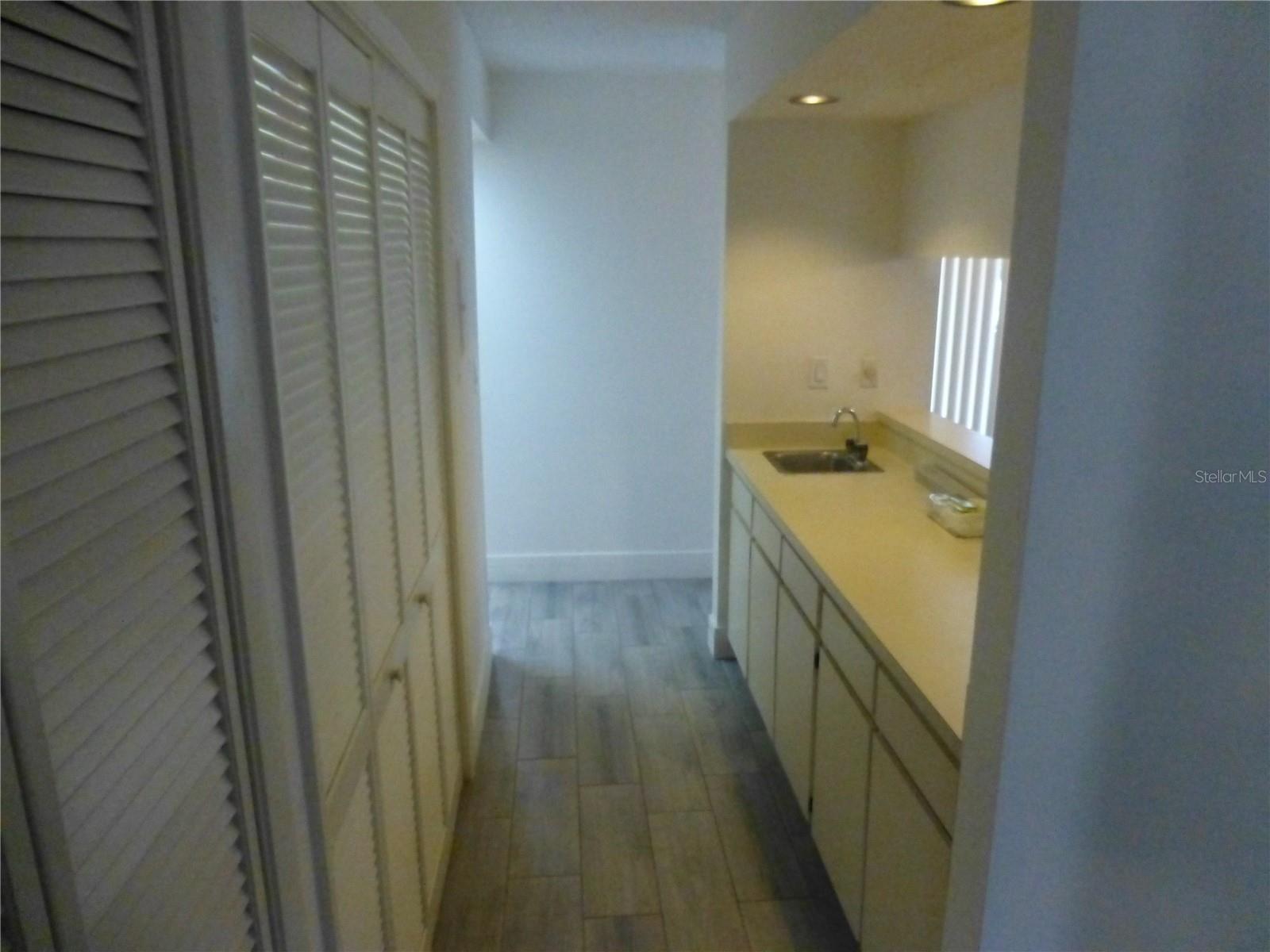 EAST LAKE WOODLANDS CLUSTER HOMES - Residential Lease