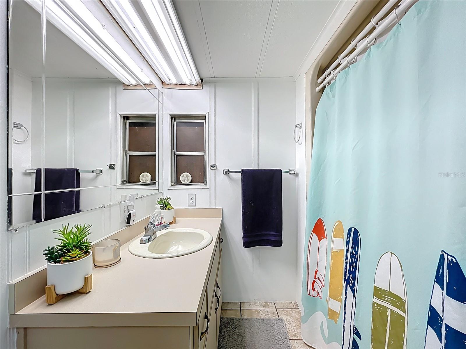 EAGLE NEST MOB HOMES ESTATES ADD 01 - Residential