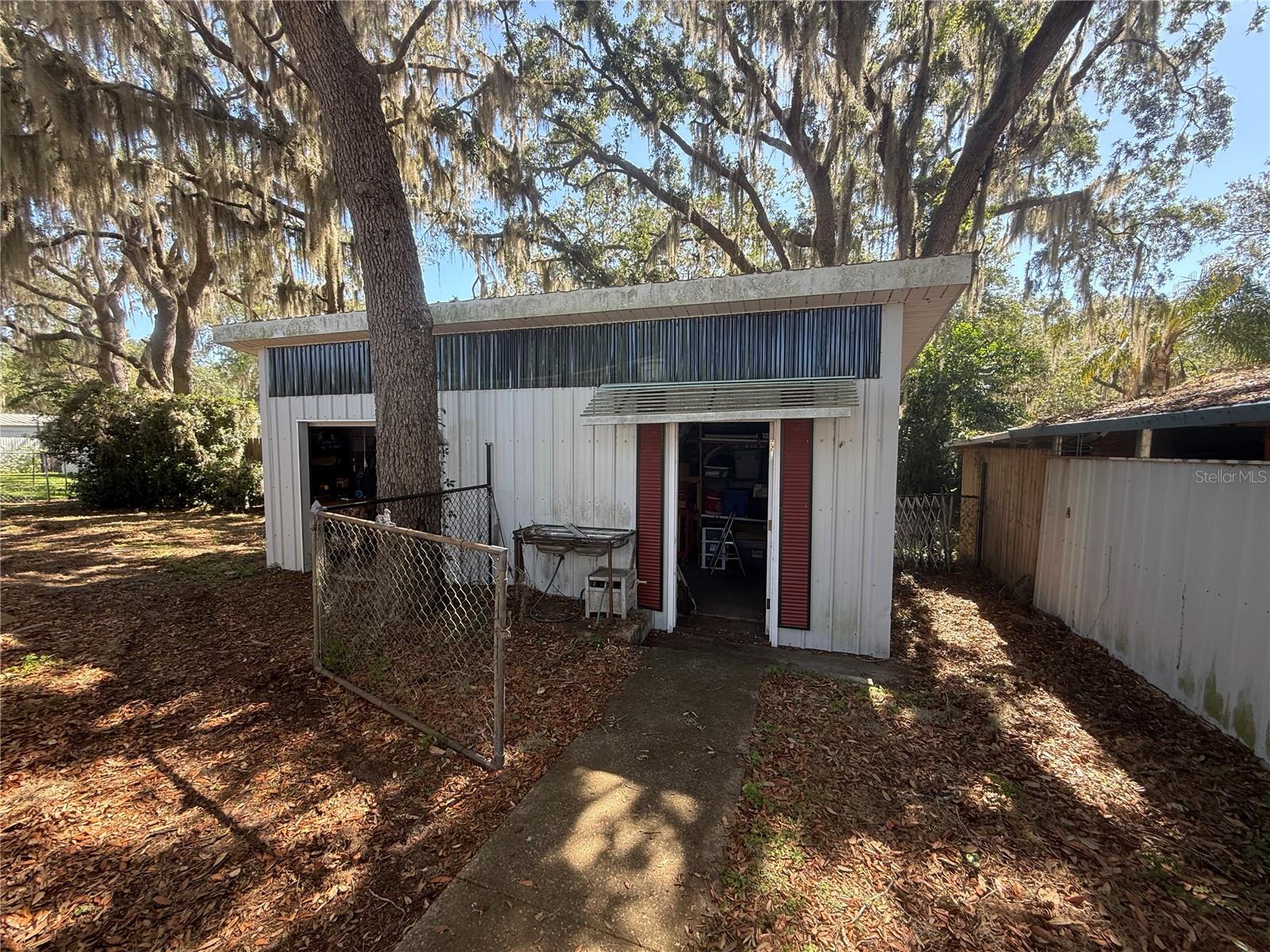 EAGLE NEST MOB HOMES ESTATES ADD 01 - Residential