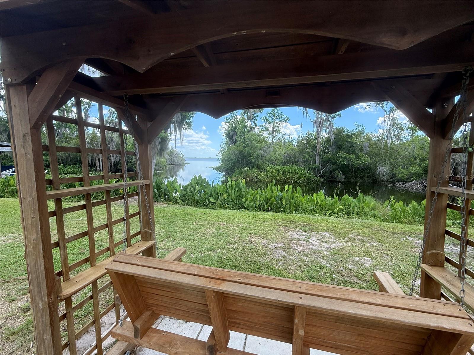 EAGLE NEST MOB HOMES ESTATES ADD 01 - Residential