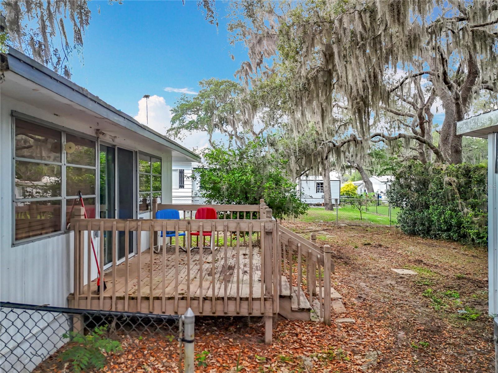 EAGLE NEST MOB HOMES ESTATES ADD 01 - Residential