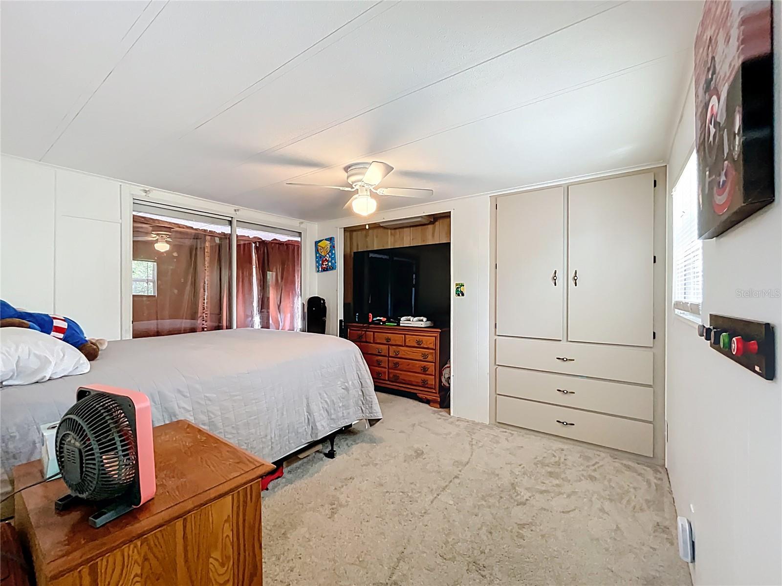 EAGLE NEST MOB HOMES ESTATES ADD 01 - Residential