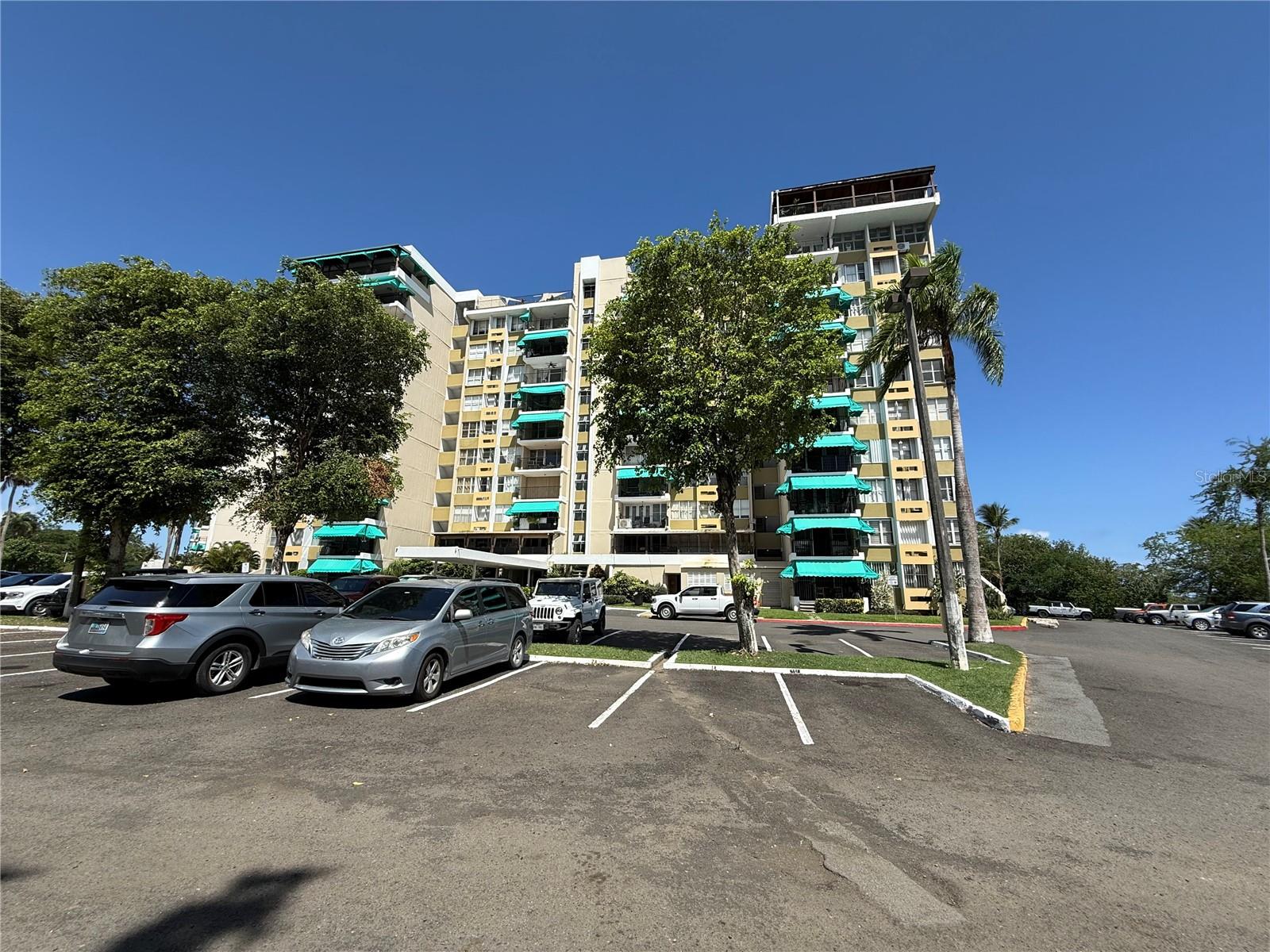 COSTA MARINA 1 - Residential