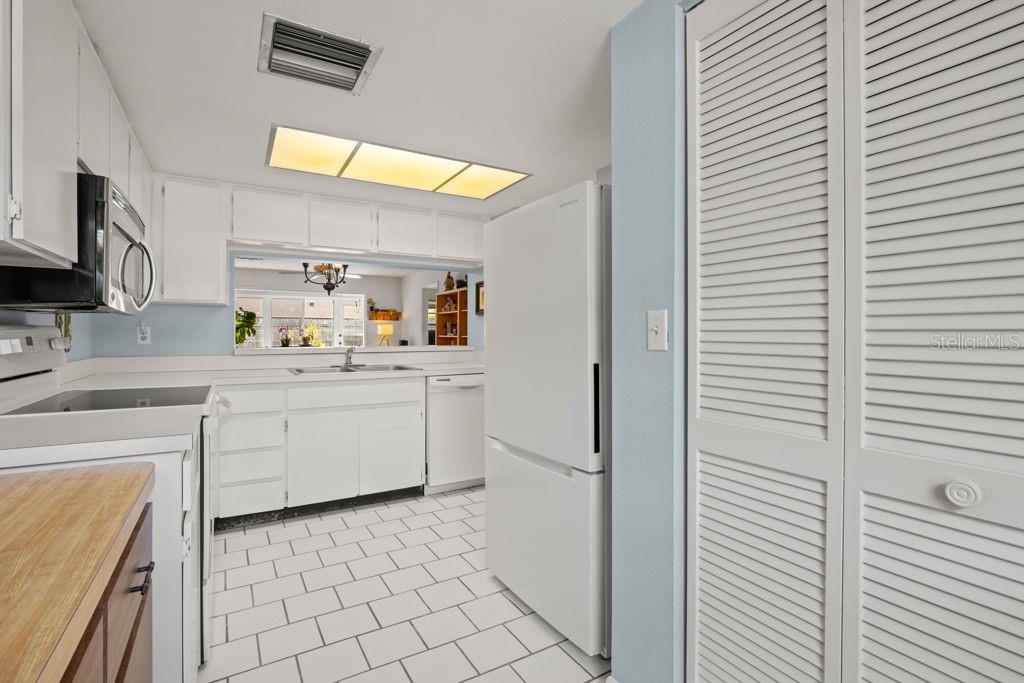 SEVEN SPRINGS VILLAS CONDO - Residential