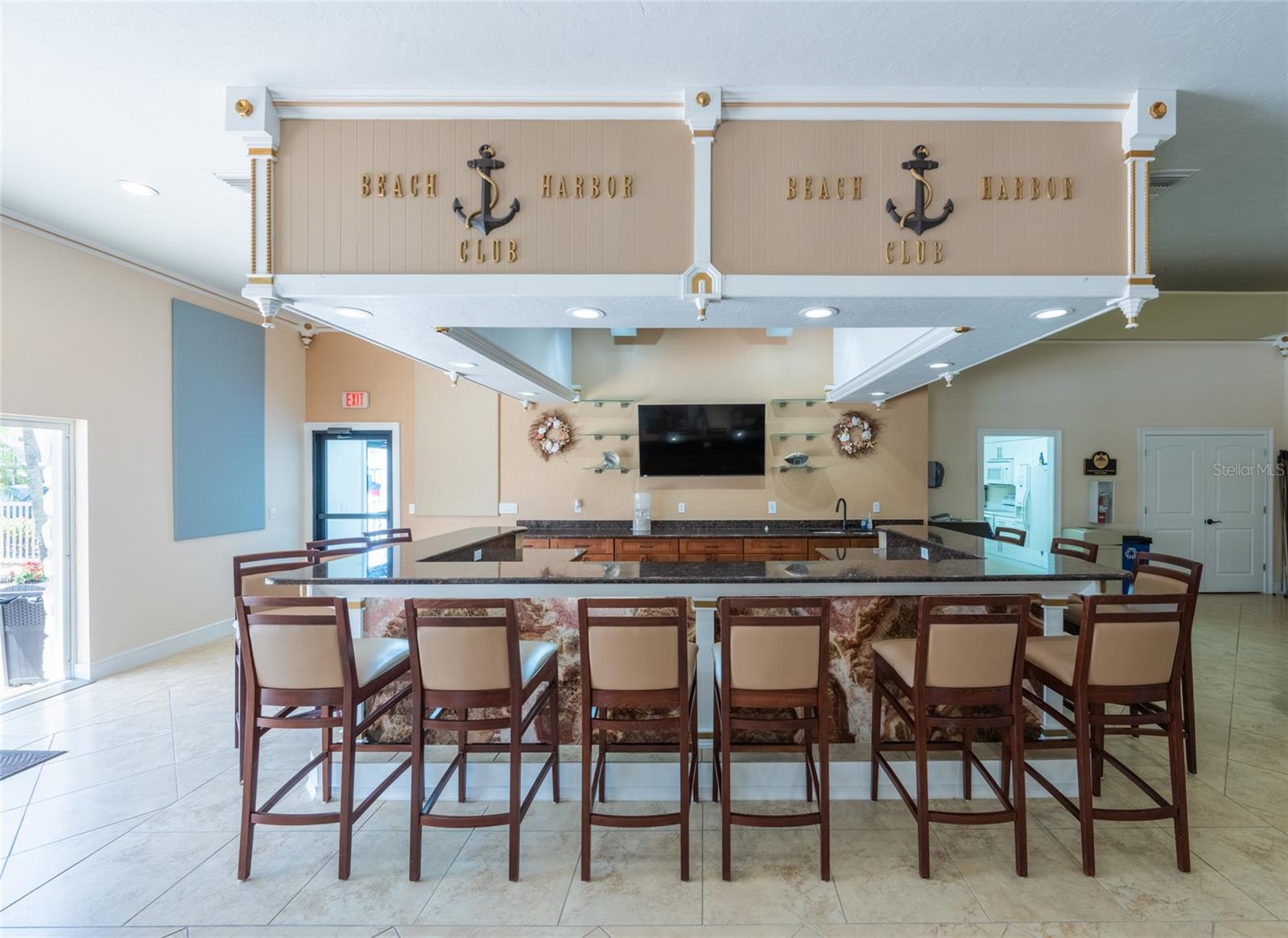 BEACH HARBOR CLUB - Residential