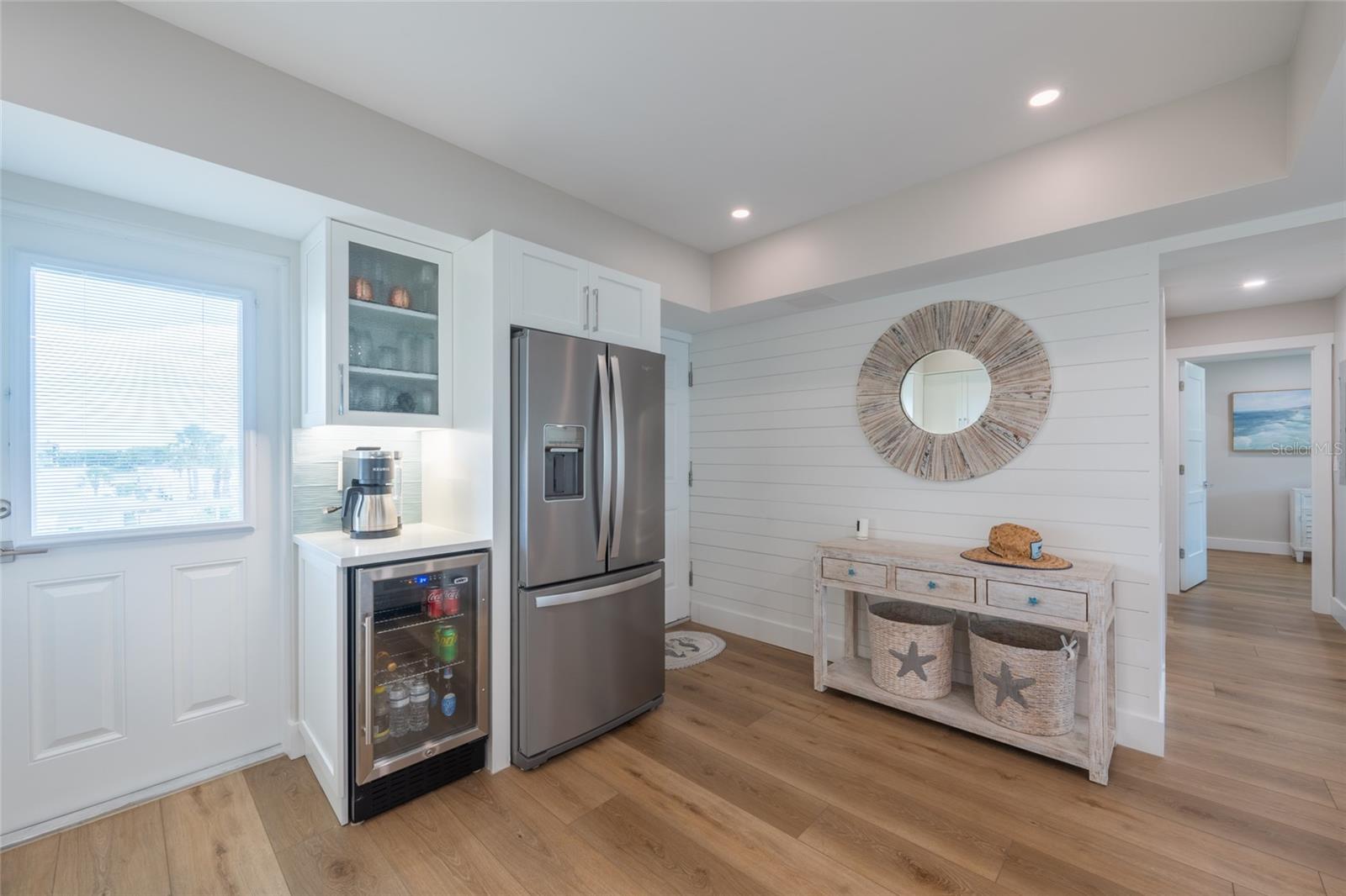 BEACH HARBOR CLUB - Residential