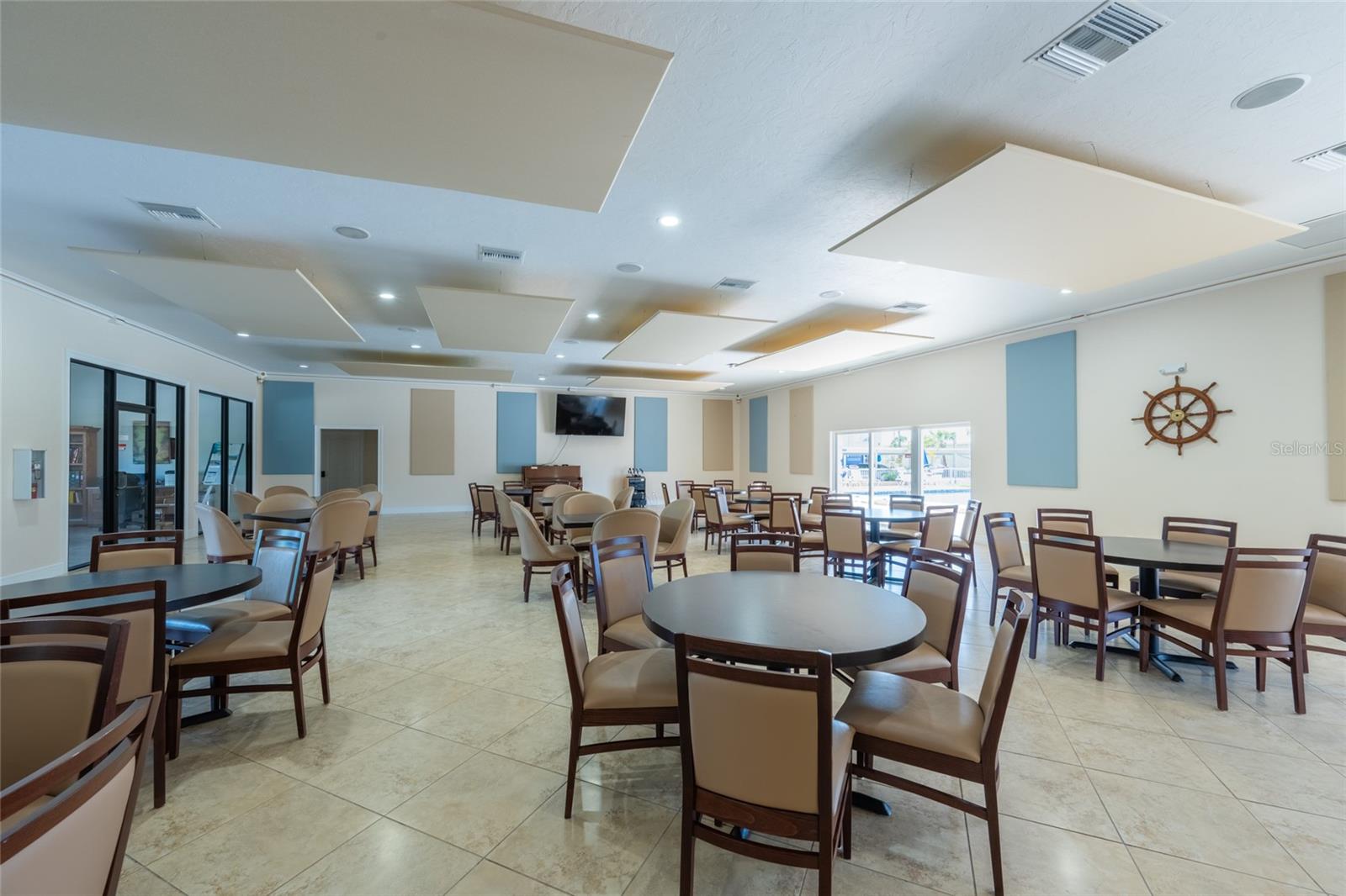 BEACH HARBOR CLUB - Residential