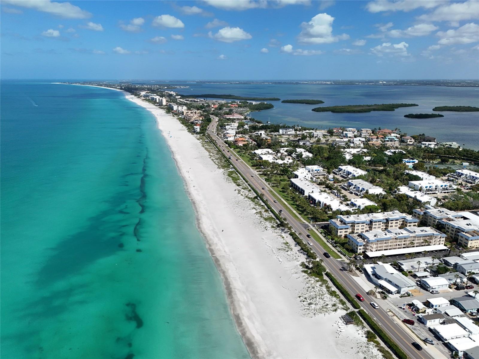 BEACH HARBOR CLUB - Residential