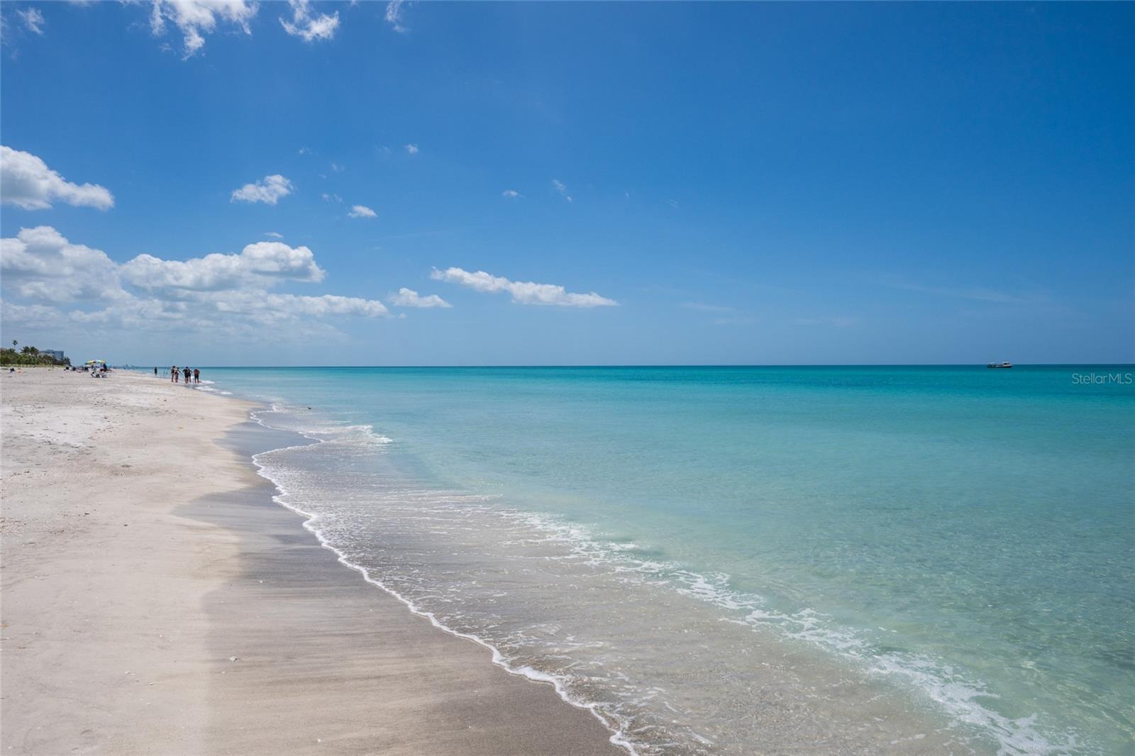 BEACH HARBOR CLUB - Residential