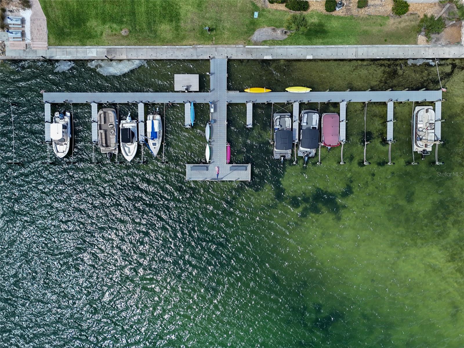 BEACH HARBOR CLUB - Residential