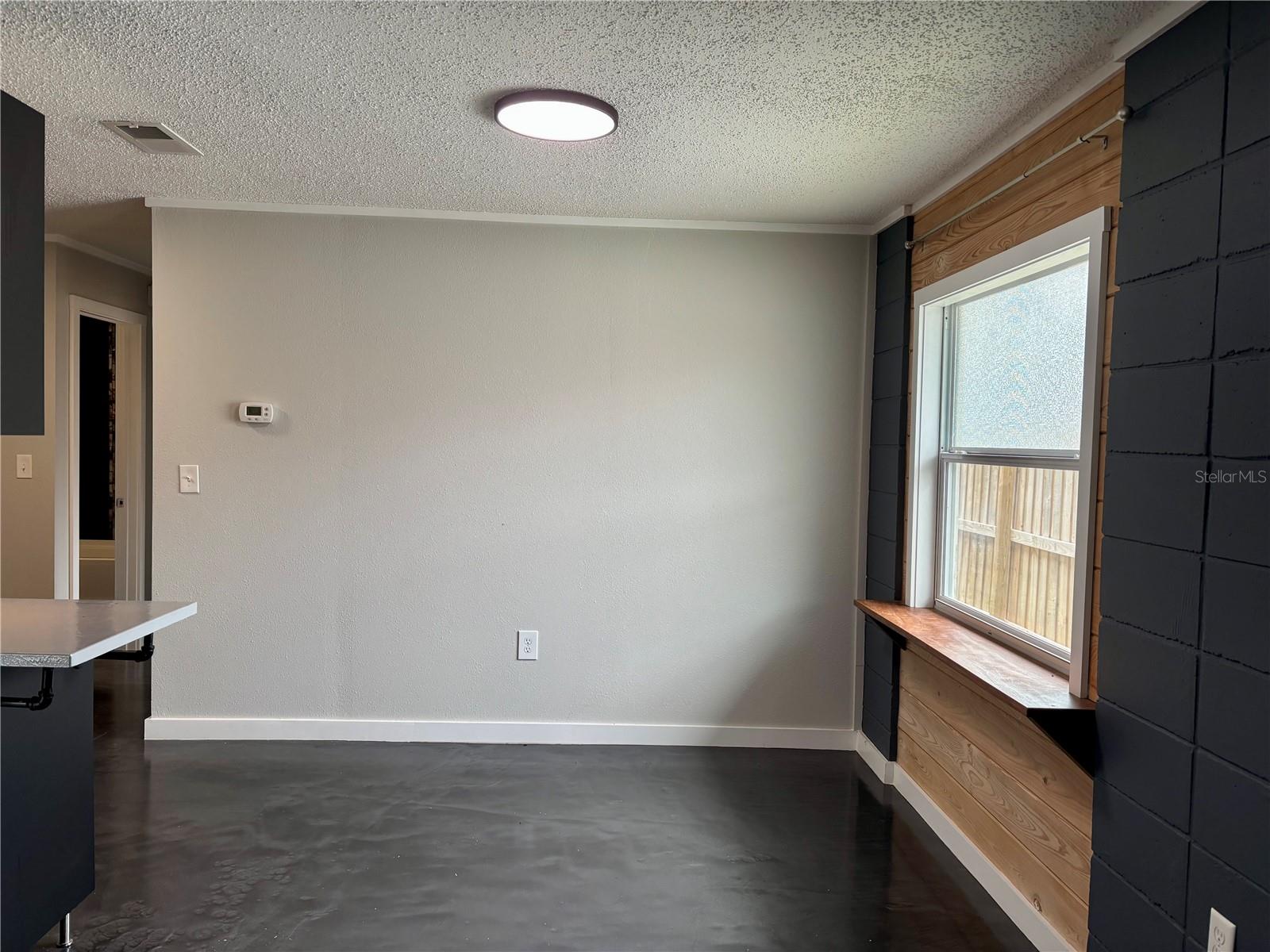 NORTH VAMO SUB 2 - Residential Lease