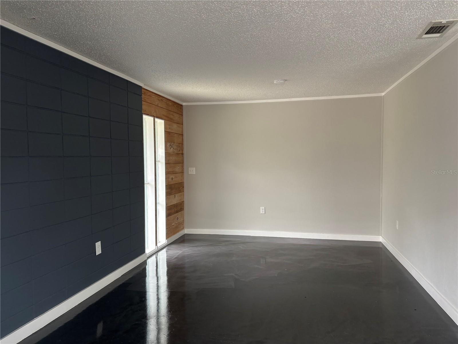 NORTH VAMO SUB 2 - Residential Lease