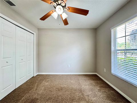 A home in WINTER HAVEN