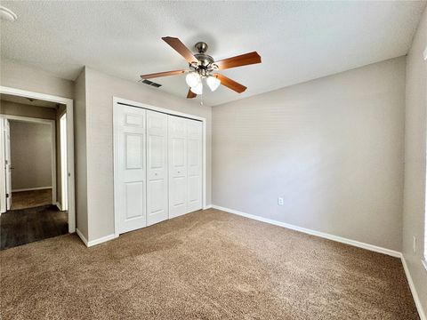 A home in WINTER HAVEN