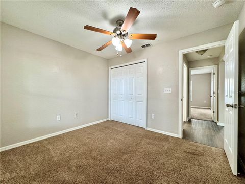 A home in WINTER HAVEN