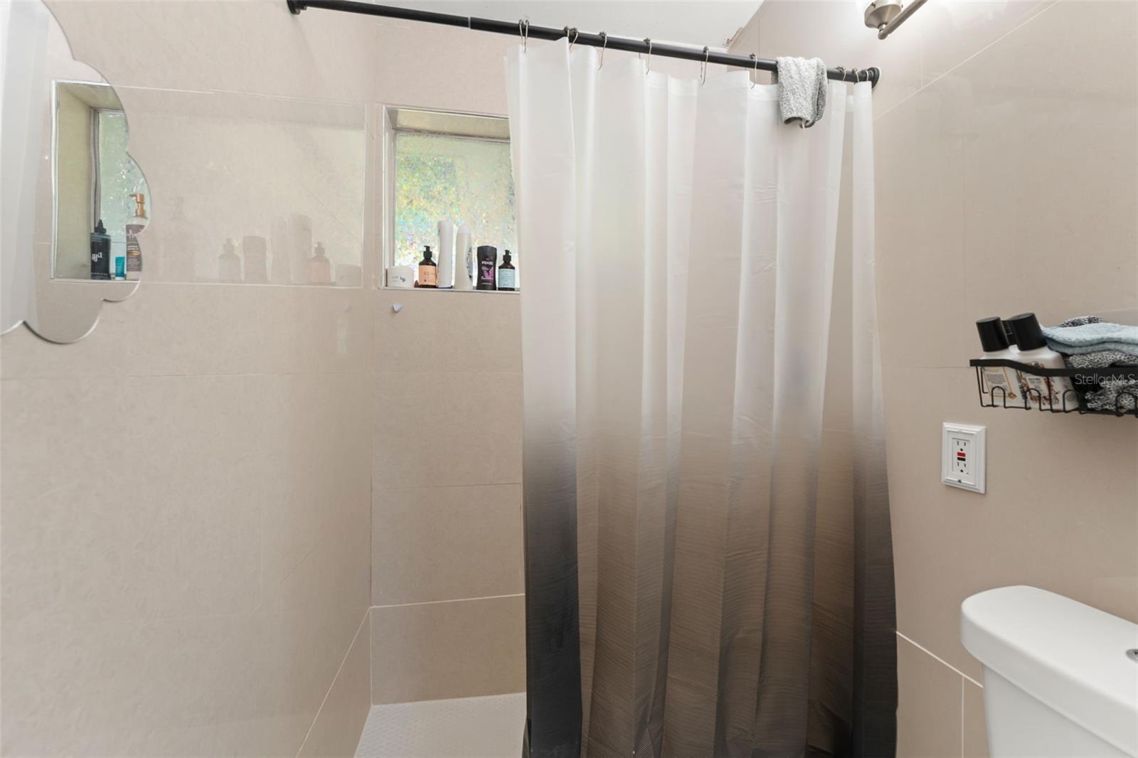 ENGLEWOOD PARK - Residential