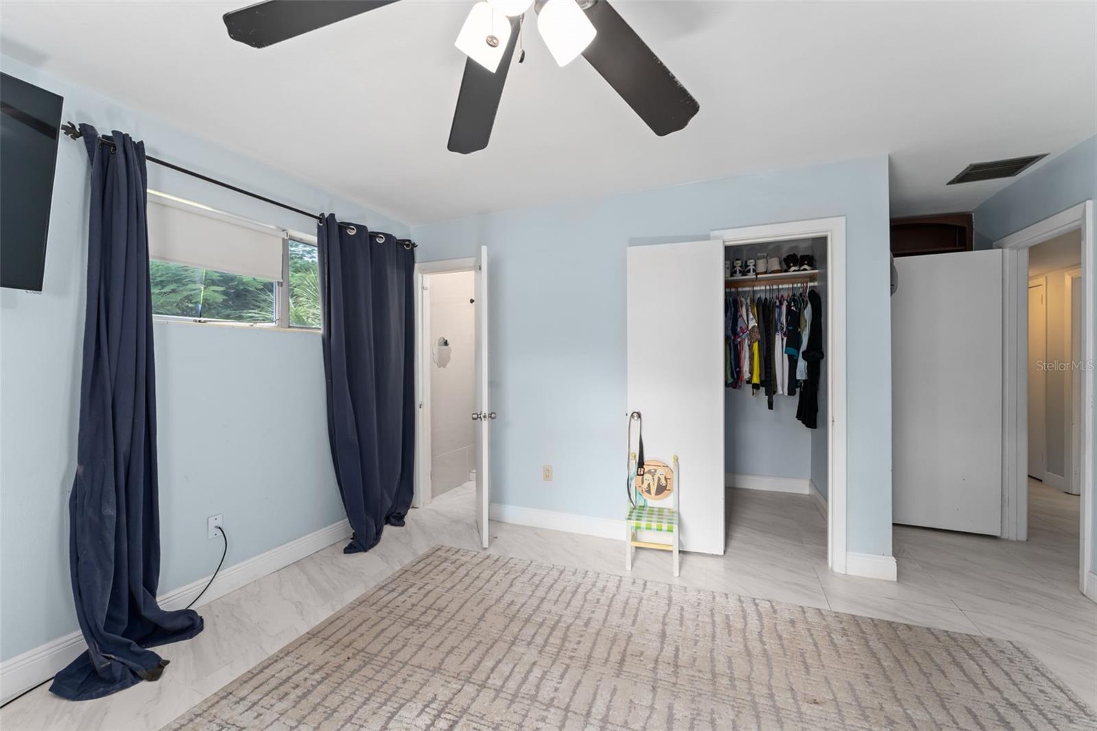 ENGLEWOOD PARK - Residential