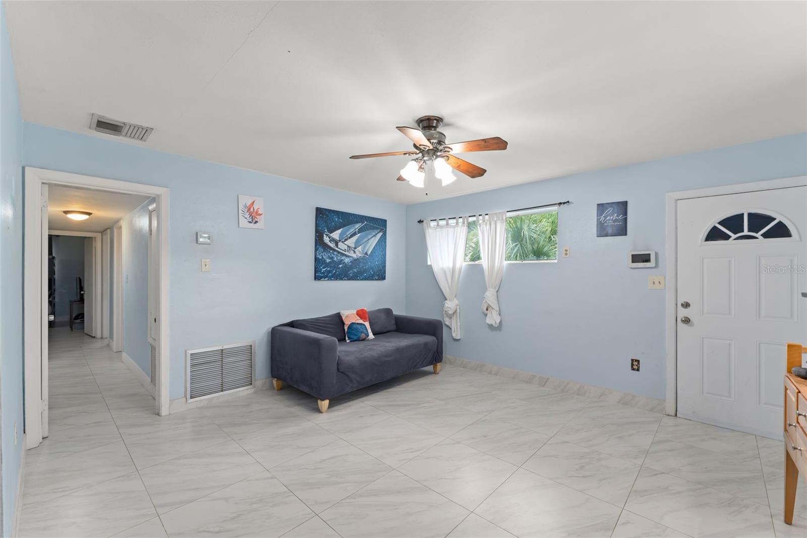 ENGLEWOOD PARK - Residential