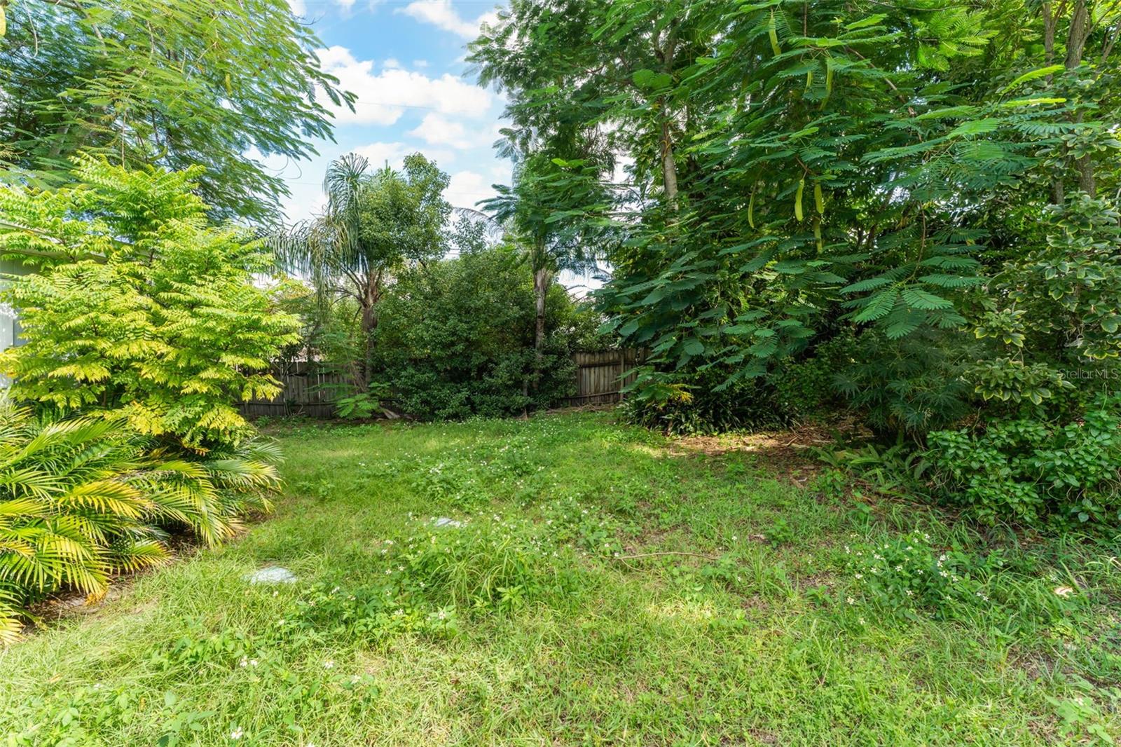 ENGLEWOOD PARK - Residential