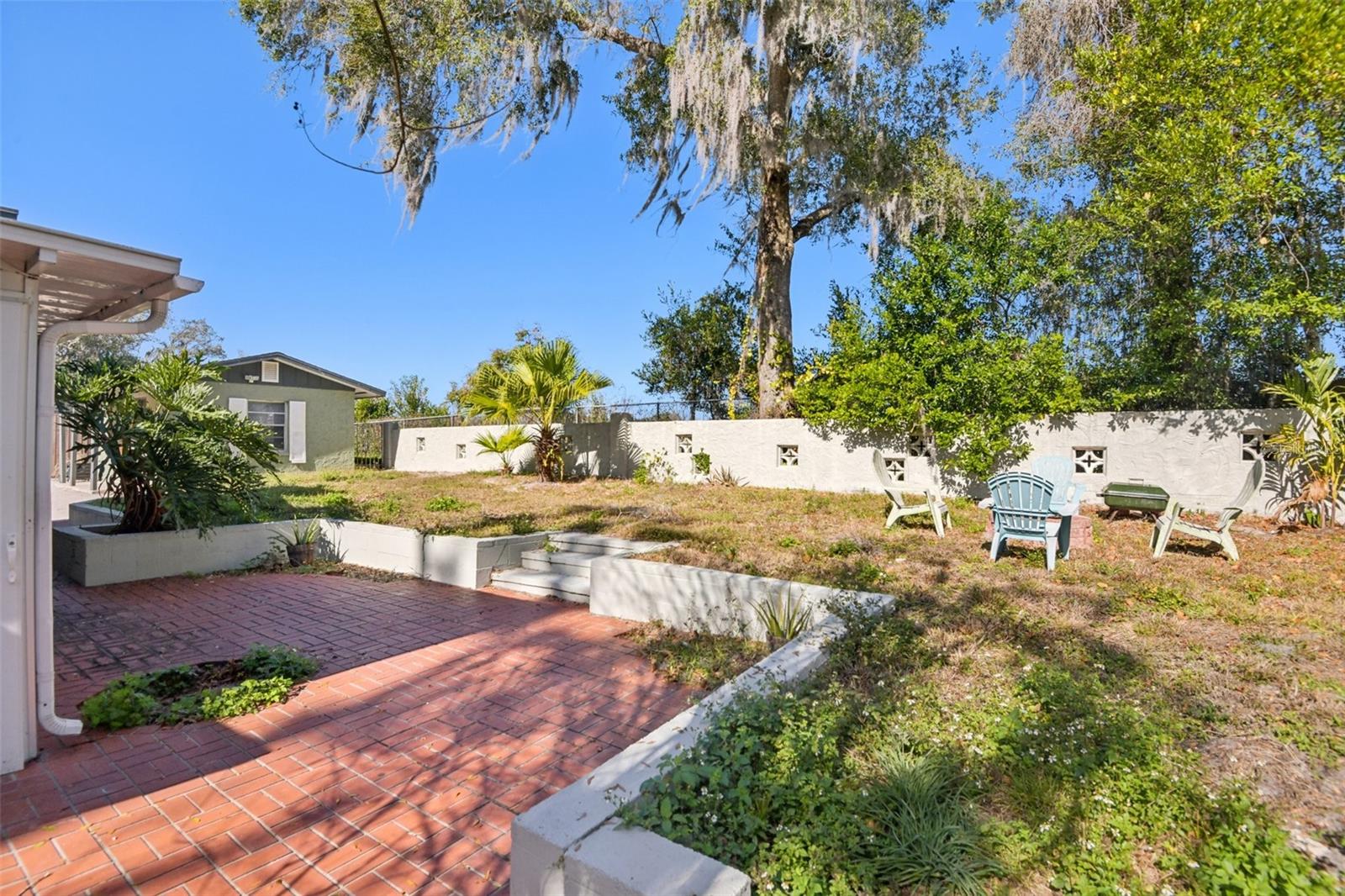 RIDGE MANOR FARMS - Residential