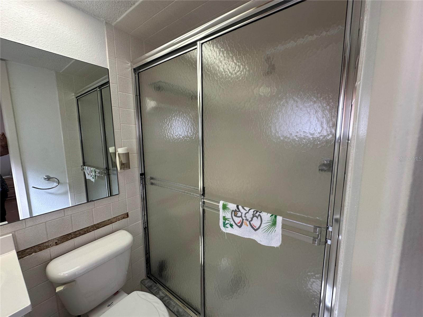 THE LAKES - Residential