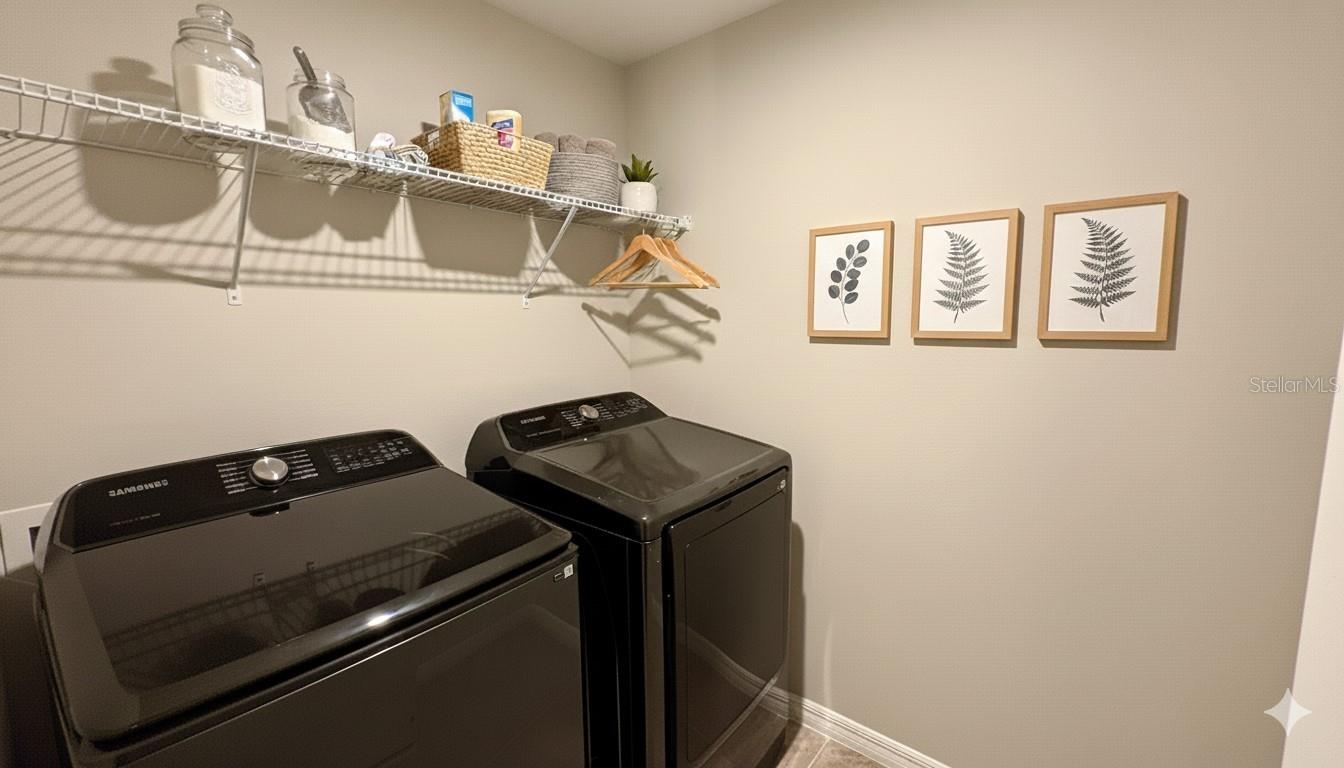 RIVERVIEW LAKES - Residential