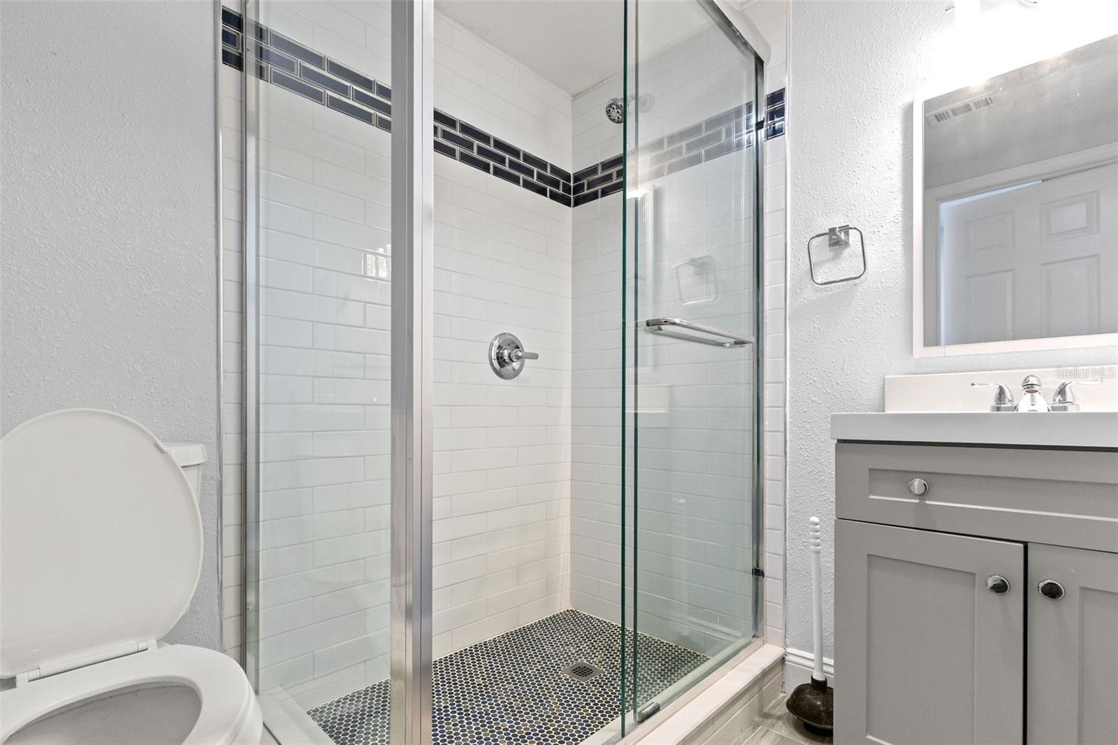 HUDSON BEACH ESTATES - Residential Lease