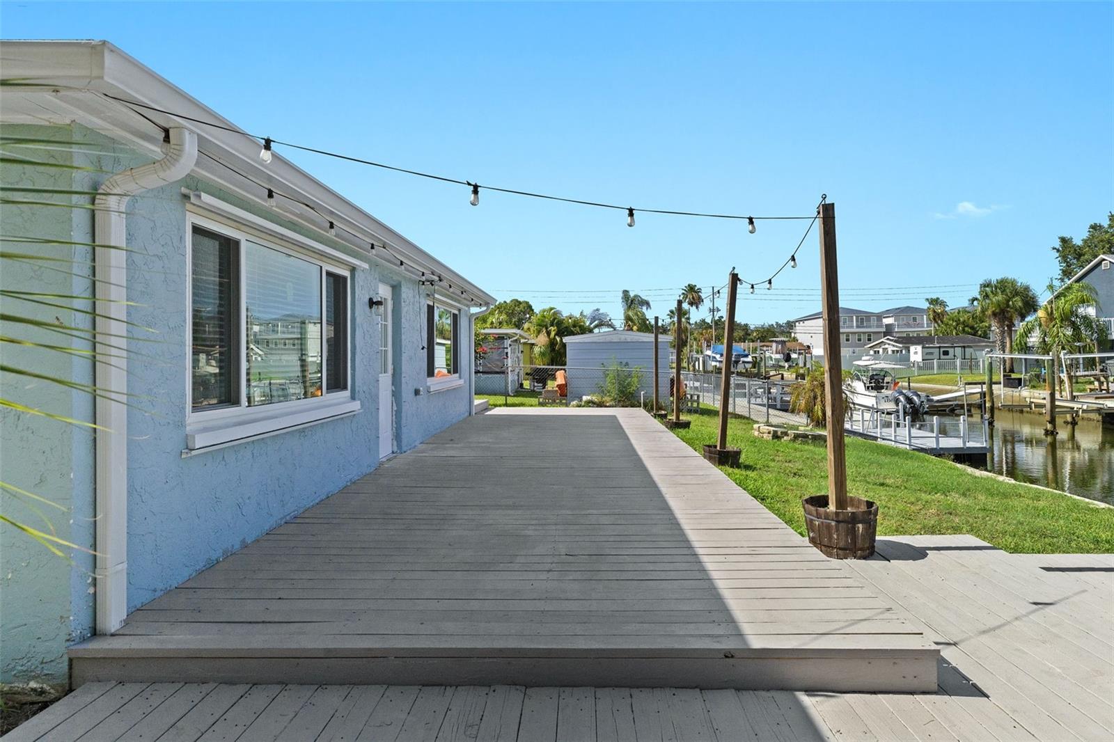 HUDSON BEACH ESTATES - Residential Lease
